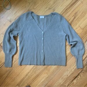✨SOLD✨Wilfred button down balloon sleeve cardigan EUC size xs gray